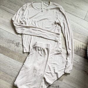 Babaton lounge set | Aritzia | heather light oatmeal